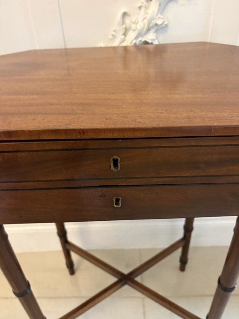 Antique Georgian Mahogany Lamp / Work Table With Removable Sewing Basket - Image 4